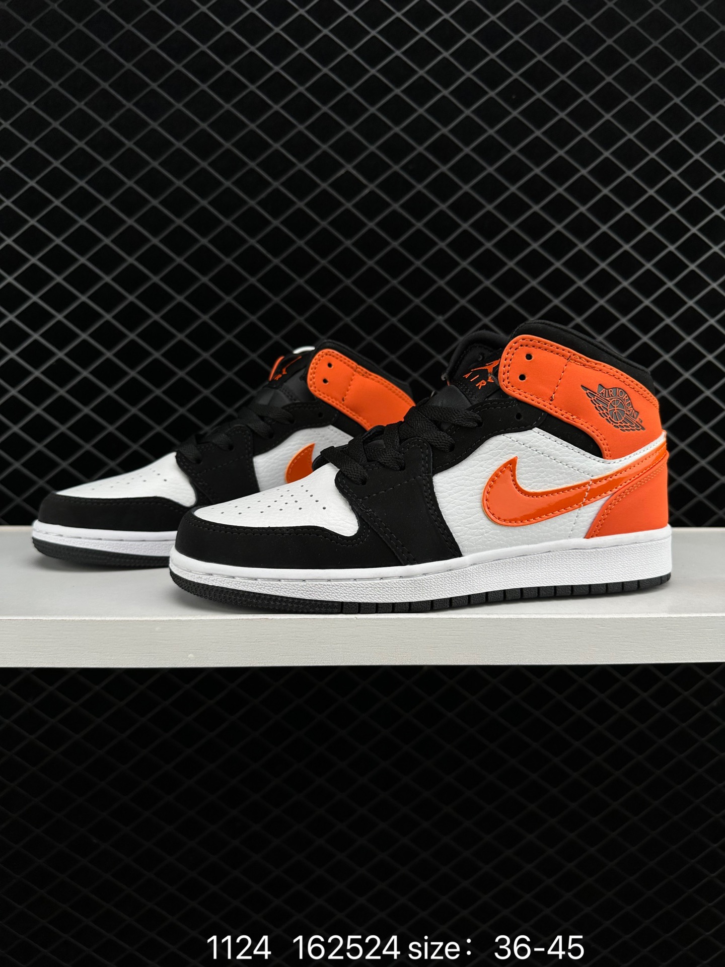 Air Jordan 1 Low AJ1